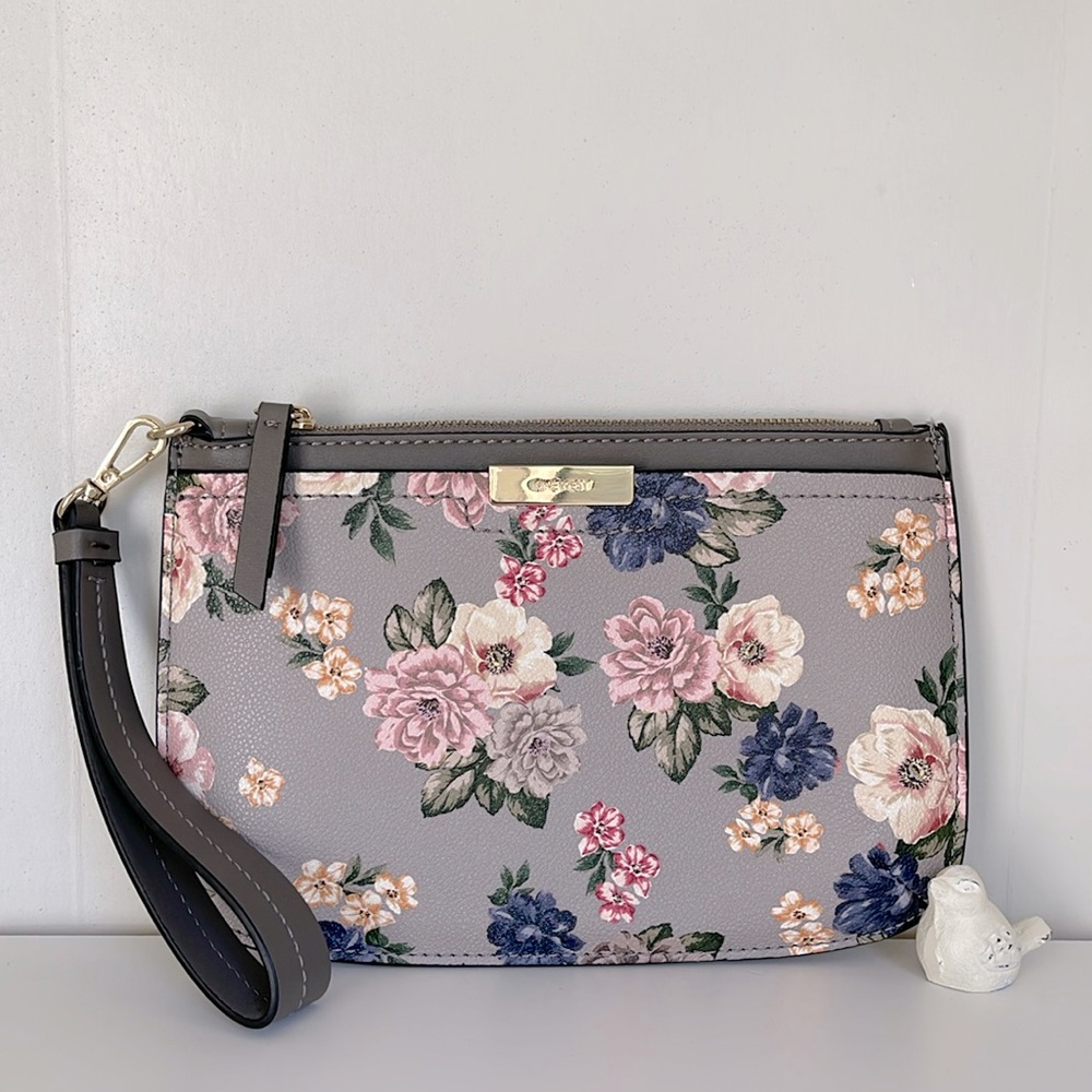 Nine West Floral Wristlet